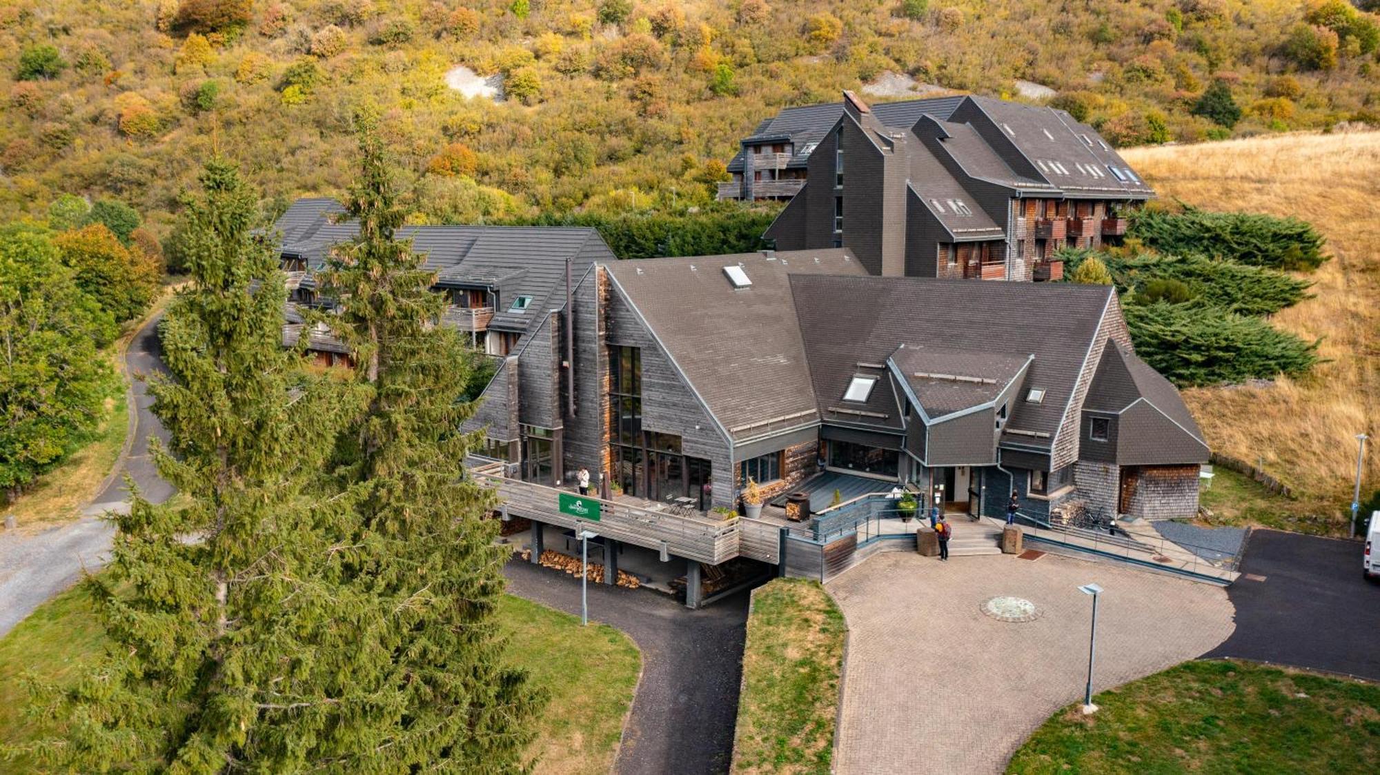 Sancy Resort Chambon-sur-Lac Exterior photo